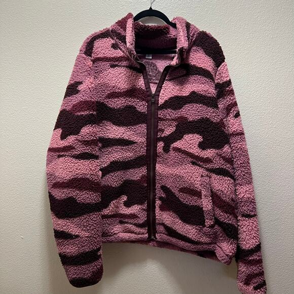 Old Navy Cozy Teddy-Sherpa Plus-Size Full-Zip Jacket Raspberry Camo Sz XXL Tall - Picture 4 of 11